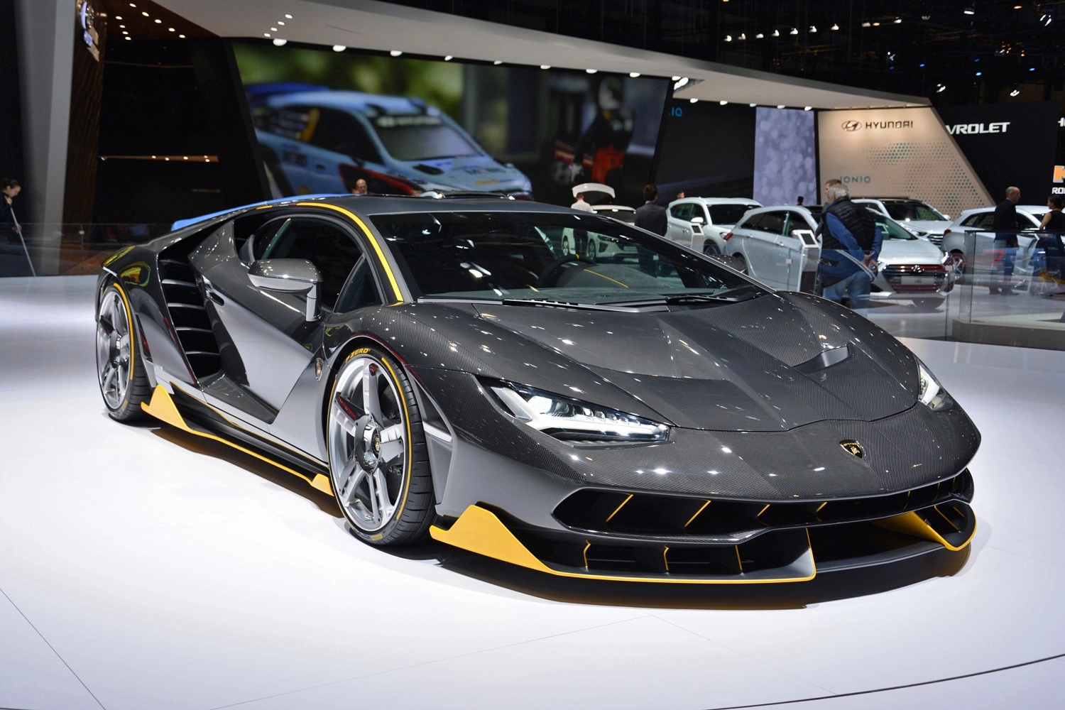 Концепт стильного Lamborghini Ankonian